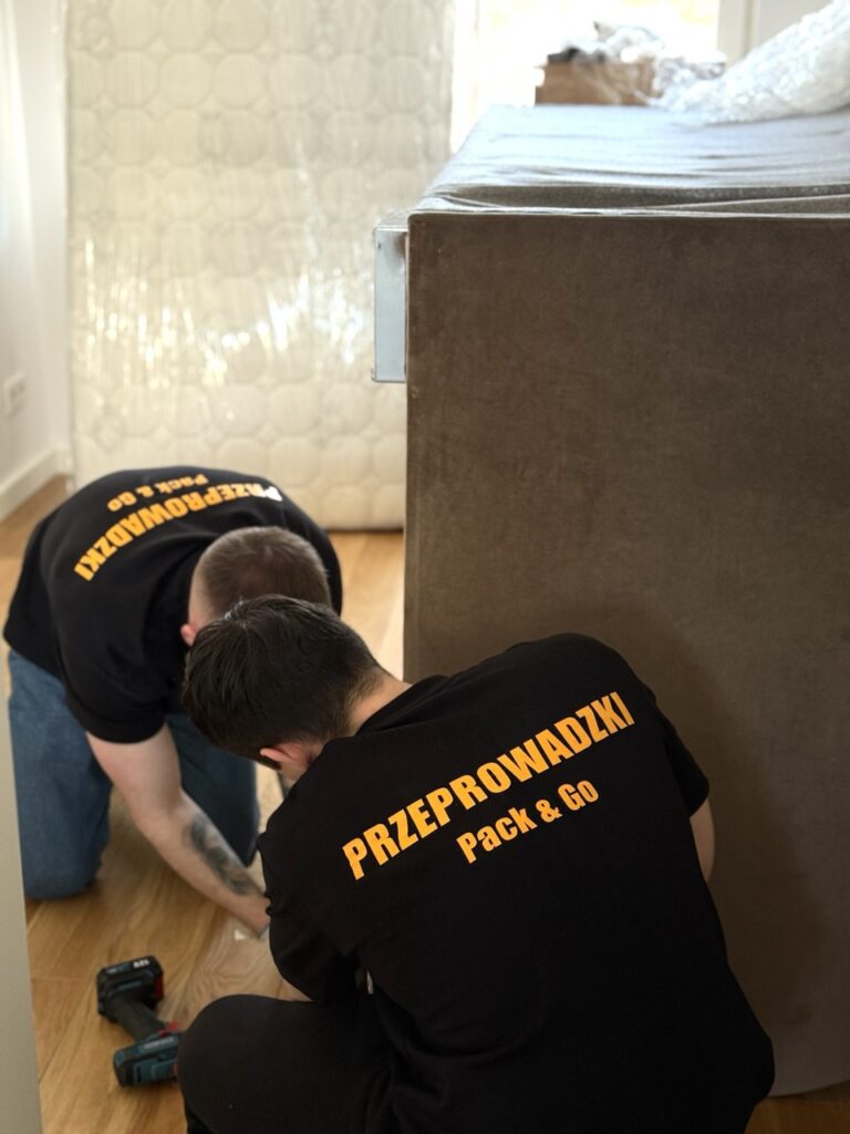 demontaż mebli na czas przeprowadzki